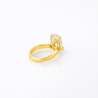 Golden Oval Icon 4.0ct