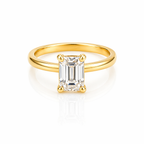 Emerald Amour Ring