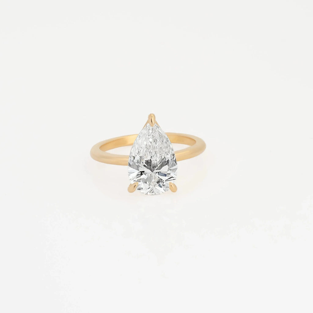 Royal pear ring 3.0ct
