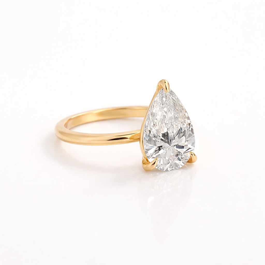 Royal pear ring