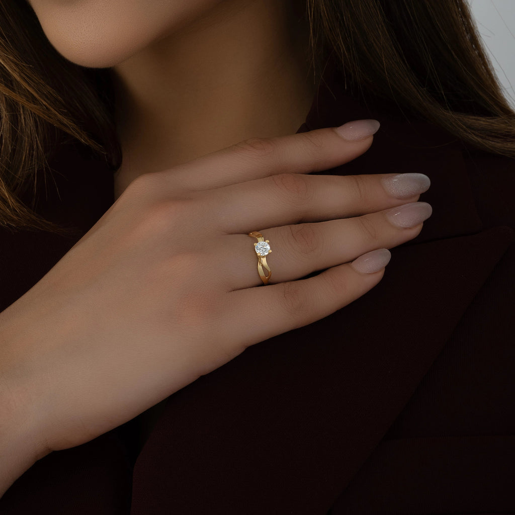 Intertwined Solitaire Ring 0.50ct