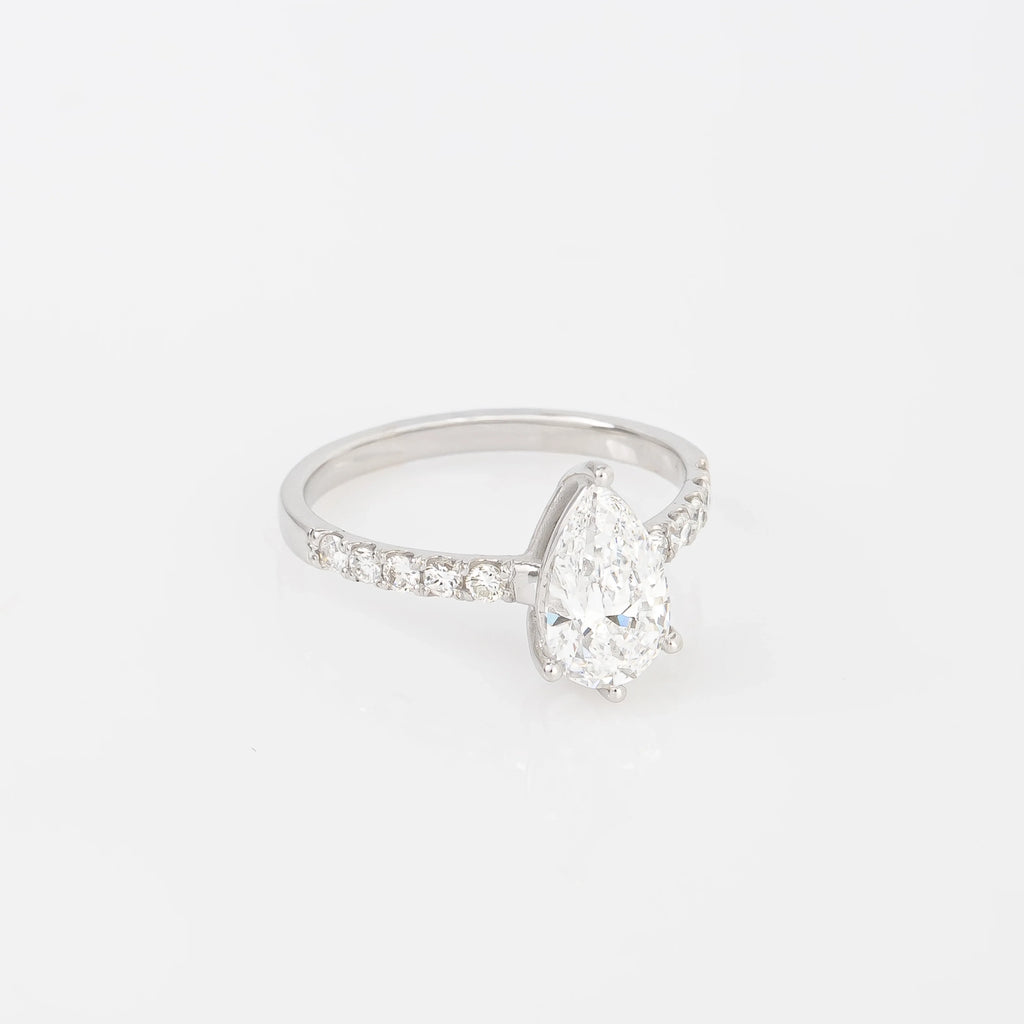Pearluxe Brilliance Ring